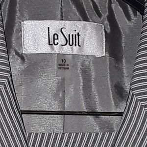 **SOLD** Le Suit from Macy's
